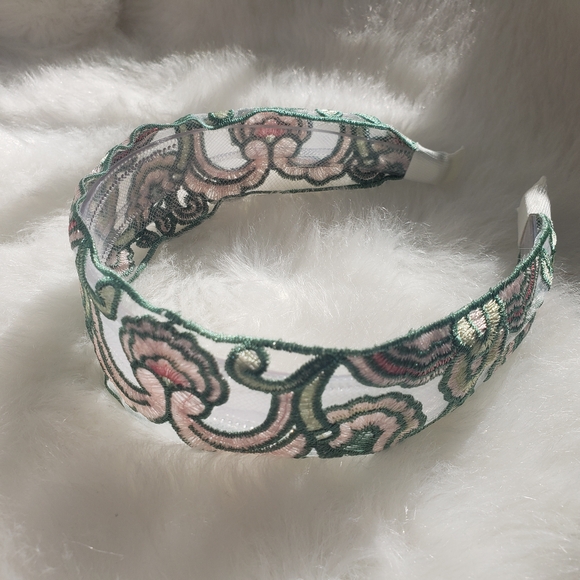 Accessories - Bohemian Embroidered Headband - Green and Pink